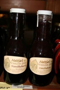 NETTIE’S VANILLABERRY SYRUP